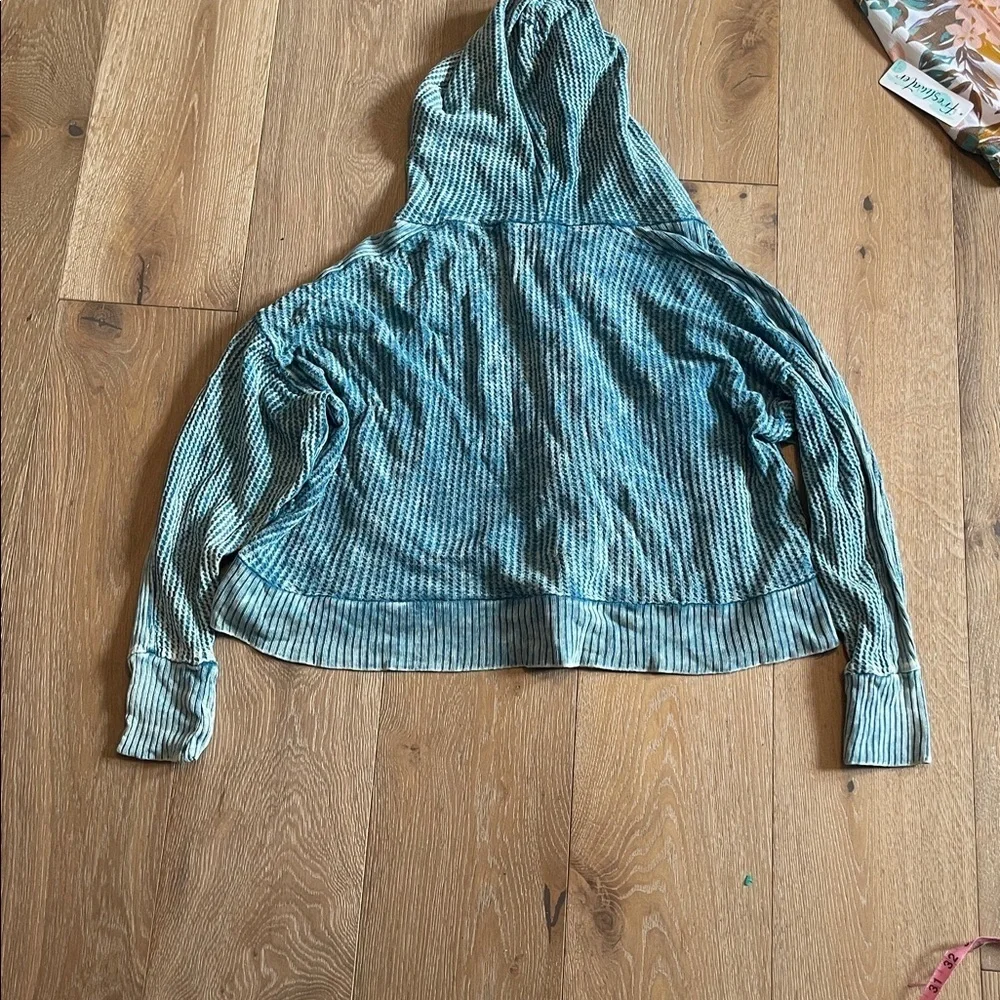 Zenana Outfitters Turquoise blue  Knit waffle long sleeve size large